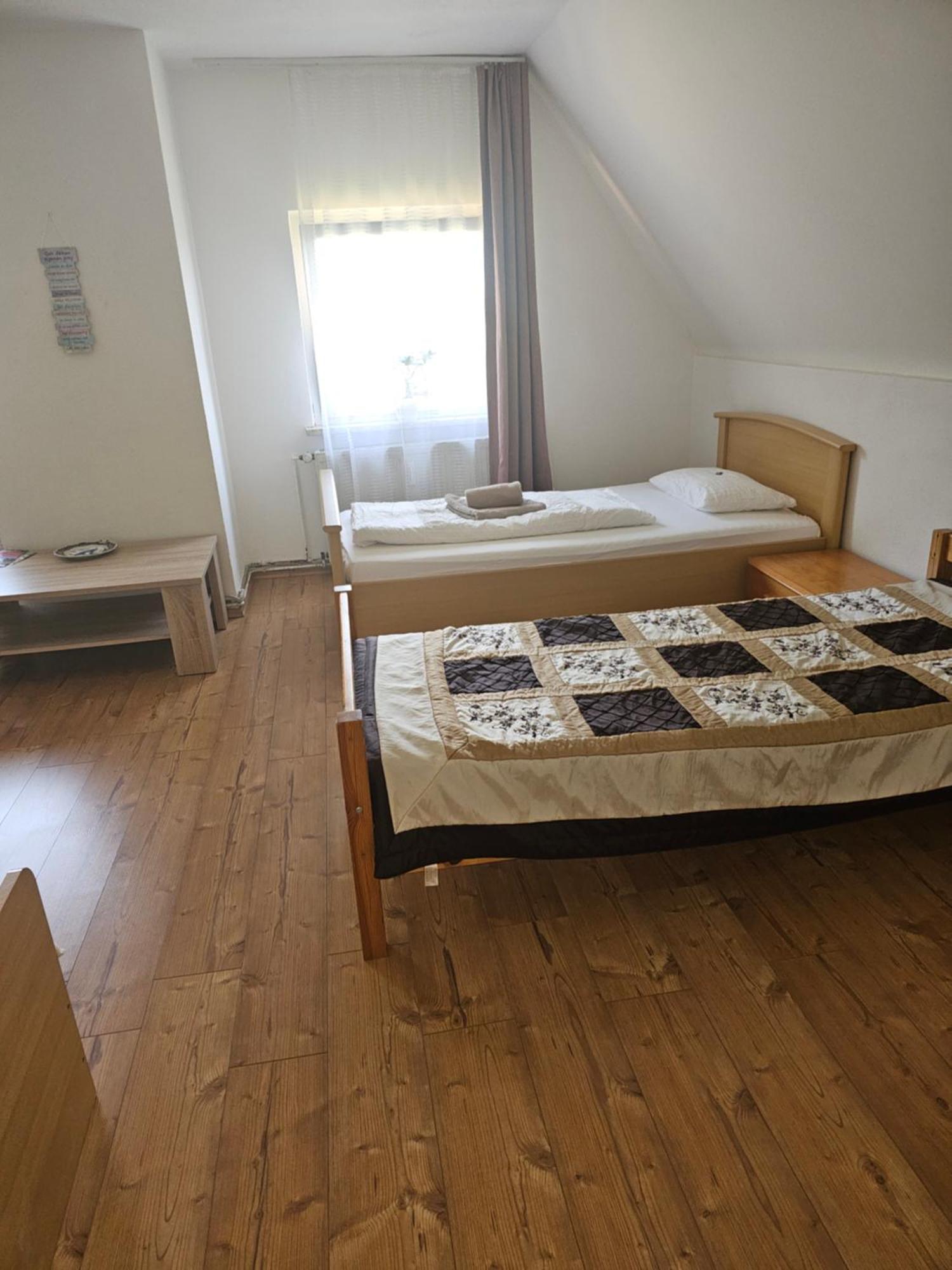 Ferienwohnung Peter Rudolstadt Bagian luar foto